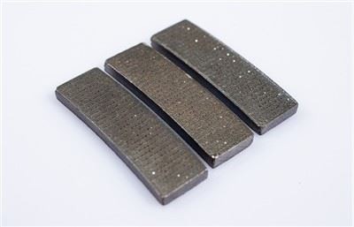 Segment Diemwnt Arrayed ar gyfer Torri Gwenithfaen